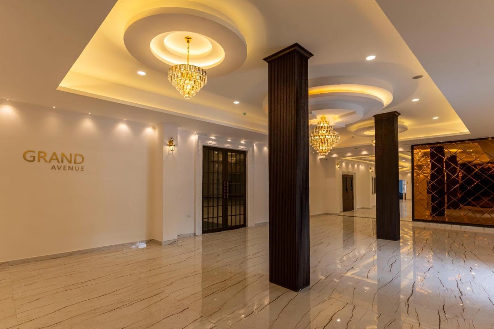 Hotel Eden Garden Convention Center Adur Exterior foto